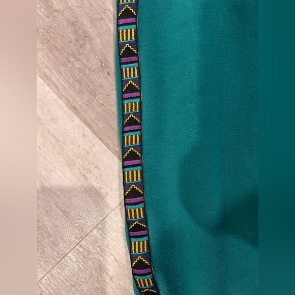 L. L. Bean Cozy Color-block Hoodie Women’s Aztec print sz L tall - Picture 6 of 8